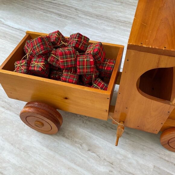 26” Handmade Vintage Wooden Toy Truck/ Dump Truck - Can Be Used As Home Decor - Picture 7 of 10